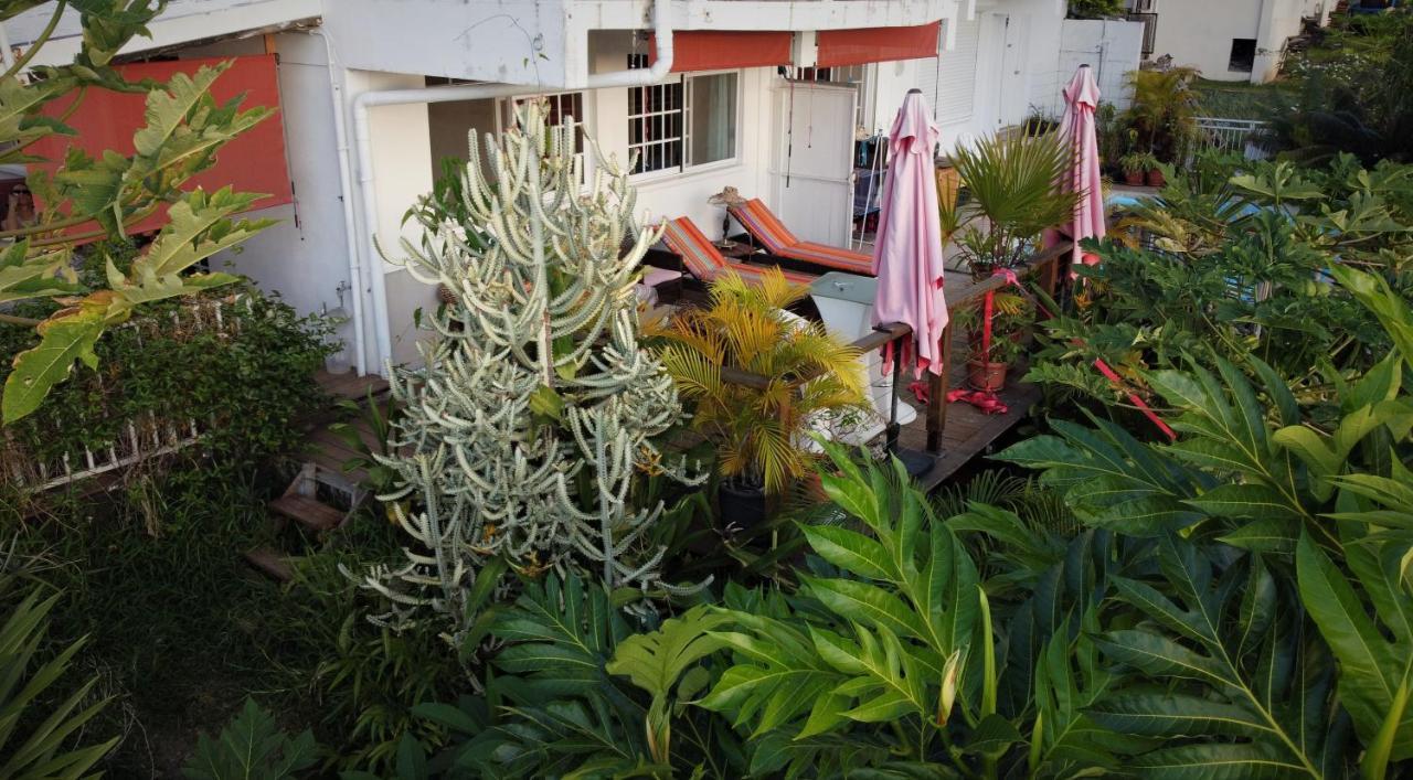 Manava Tahara'A Home Stay Mahina Luaran gambar